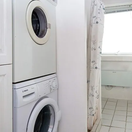 8 Person In Harboore-by Traum * 哈博尔