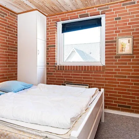 度假居 8 Person In Harboore-by Traum 哈博尔